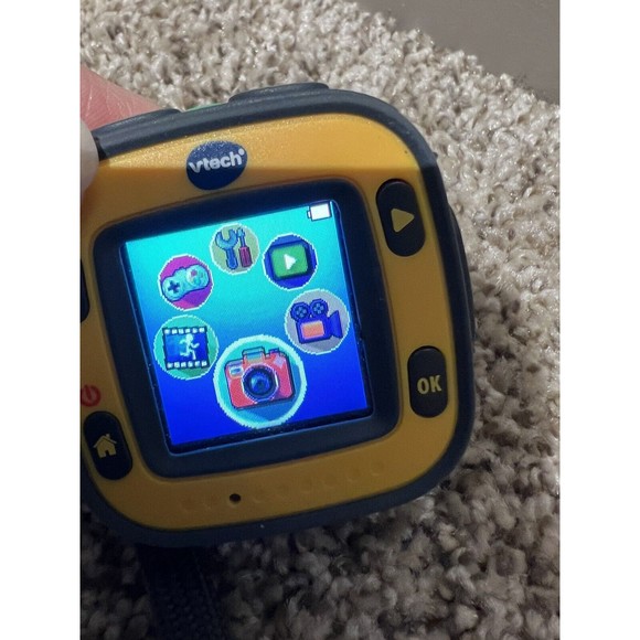 Vtech Kidizoom Yellow Action All Weather Digital Camera With Accessories & Case - Picture 7 of 15